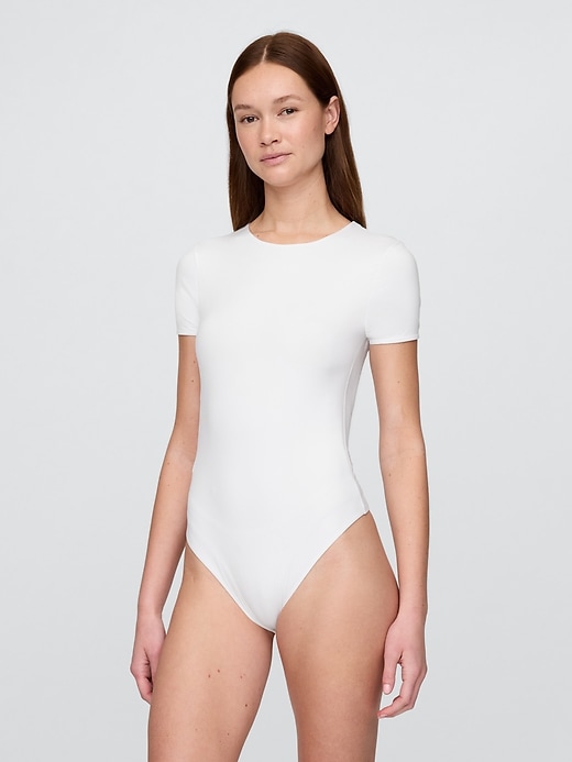 body t-shirt secondskin