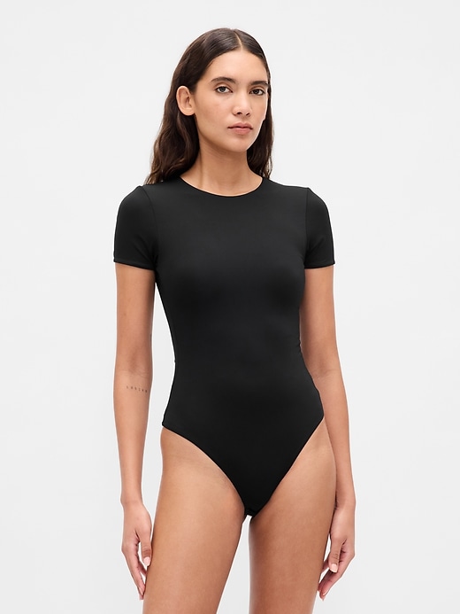 body t-shirt secondskin