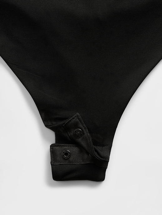 body t-shirt secondskin