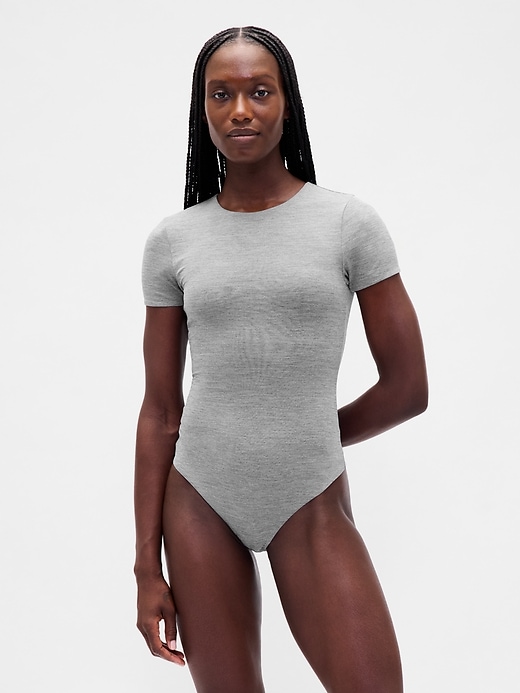 body t-shirt secondskin