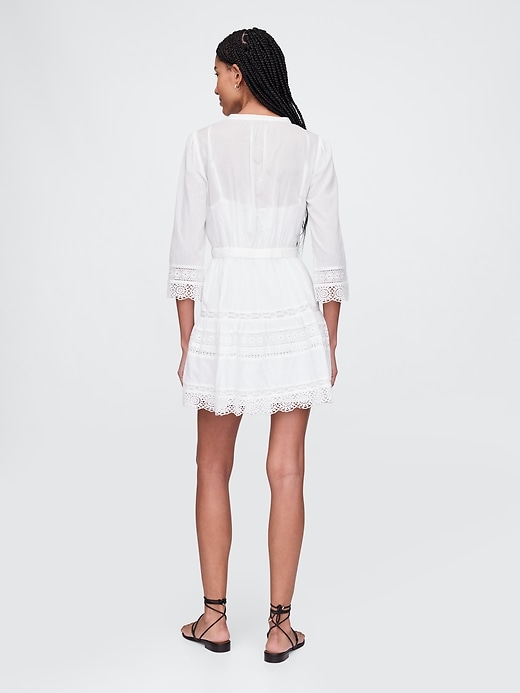 mini abito con pizzo