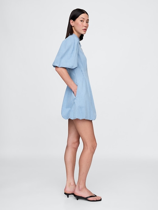 mini abito-camicia in denim a bolle