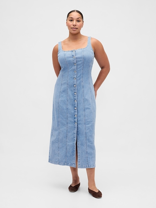 abito lungo in denim con bottoni sul davanti e cuciture