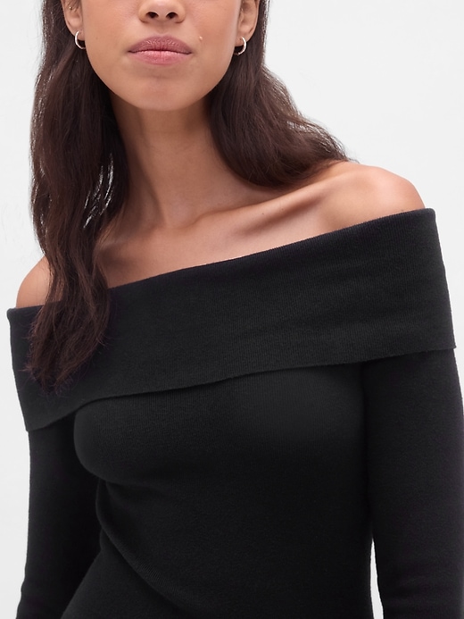 abito midi elasticizzato cashsoft con spalle scoperte
