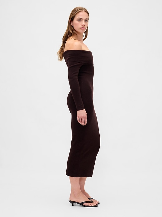 abito midi elasticizzato cashsoft con spalle scoperte