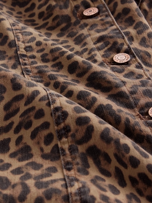 mini abito in denim leopardato con scollo a v