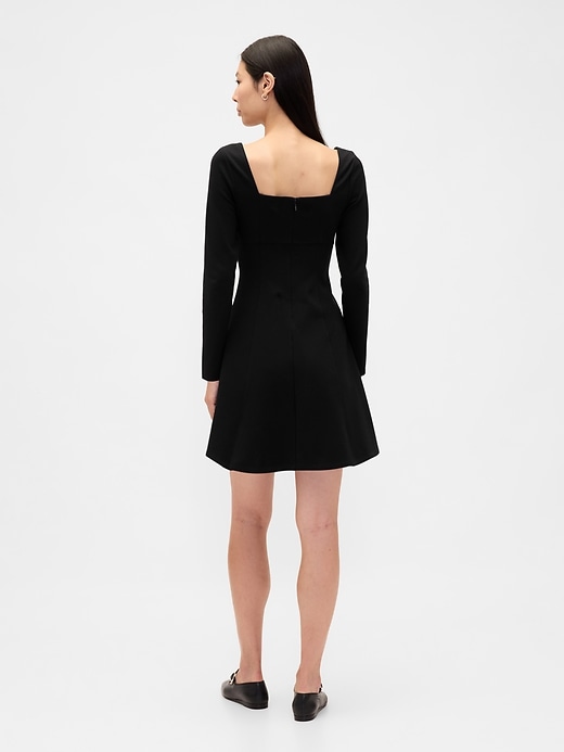 mini abito con corsetto a cuore in maglia doppia
