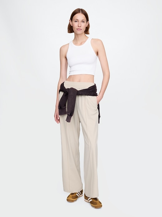 pantaloni gapfit tech a vita alta con orlo diviso