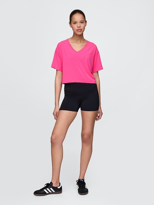 maglietta corta con scollo a v gapfit breathe
