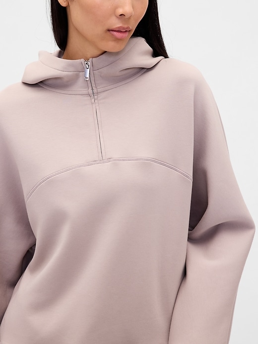 felpa con cappuccio oversize gapfit con cerniera a un quarto