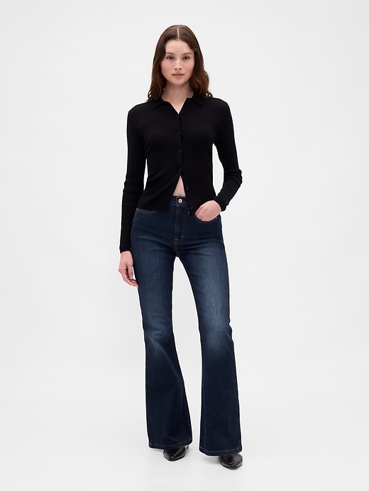 jeans a zampa anni 70 a vita alta