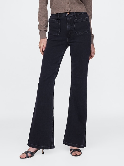 jeans a zampa anni 70 a vita alta