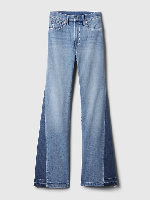 jeans a zampa anni 70 con toppe a vita alta