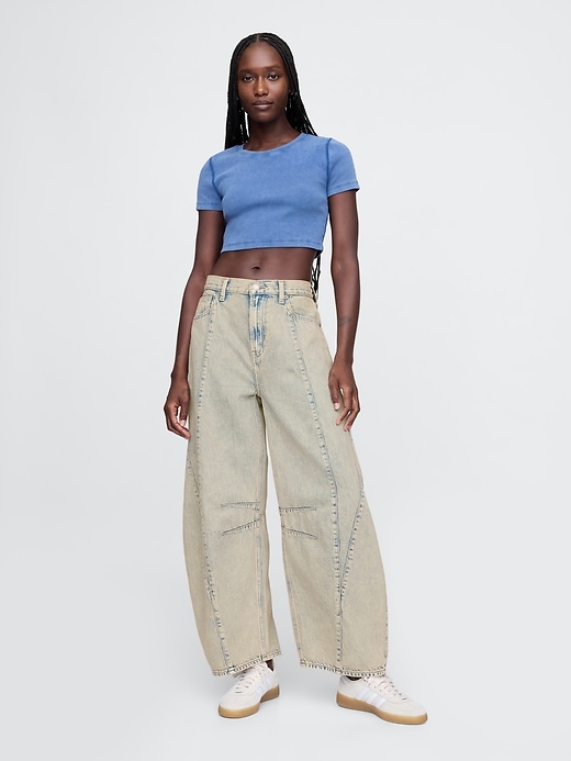 jeans a ferro di cavallo a vita alta