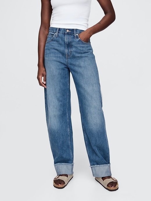 jeans a vita alta con risvolto