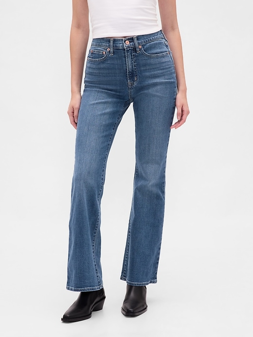 jeans a zampa anni 70 a vita alta