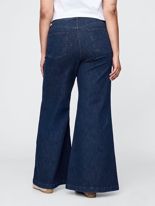 jeans a zampa a vita alta