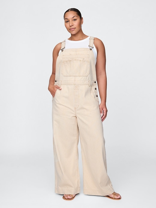 salopette larga in denim