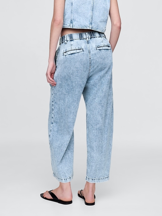 pantaloni plissettati alla caviglia in denim ultra morbido a vita alta 365
