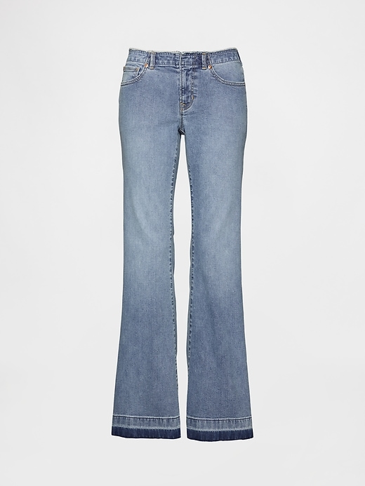 jeans lunghi e attillati a vita bassa