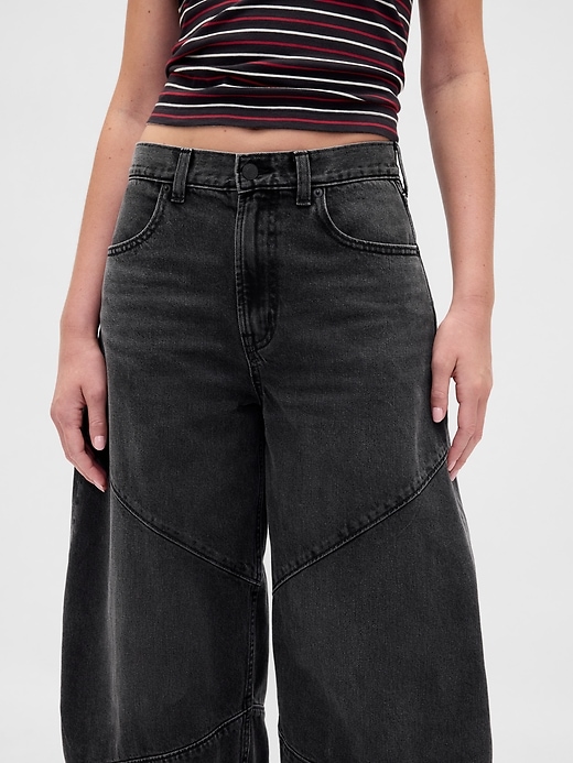 jeans a ferro di cavallo con cuciture a vita alta di stranger things