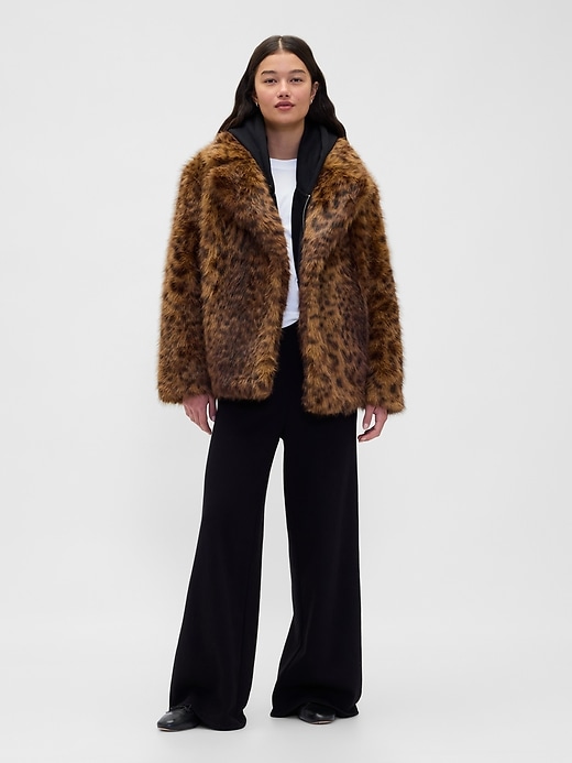 cappotto in pelliccia sintetica leopardata