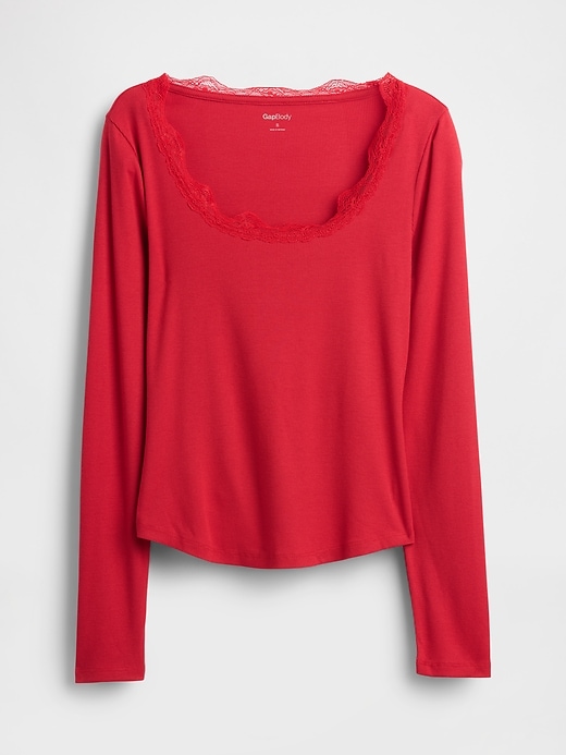top pigiama con mini coste e pizzo