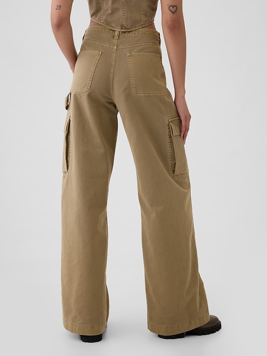 pantaloni cargo larghi color cachi a vita media