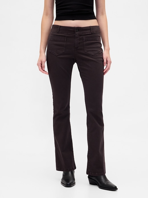 pantaloni lunghi e attillati in twill a vita bassa