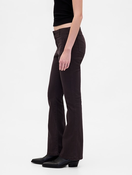 pantaloni lunghi e attillati in twill a vita bassa