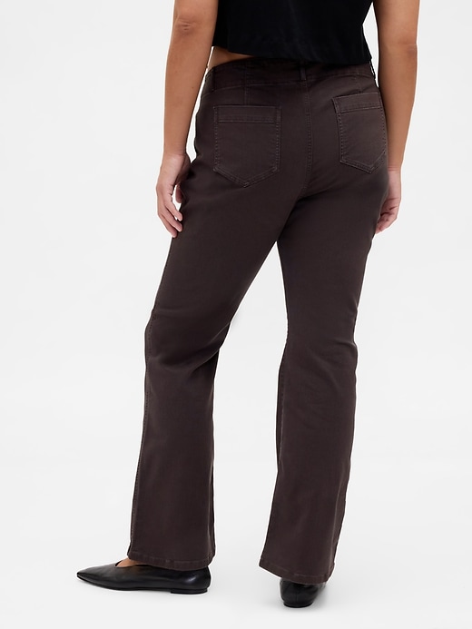 pantaloni lunghi e attillati in twill a vita bassa