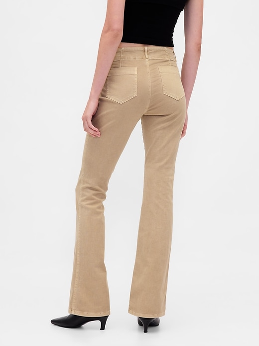 pantaloni lunghi e attillati in twill a vita bassa