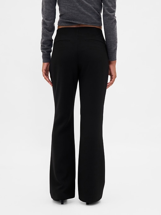 pantaloni a zampa in twill a vita bassa