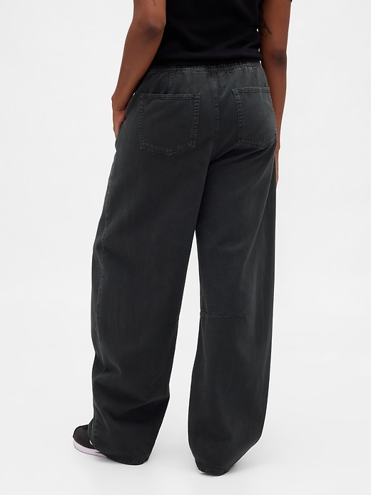 pantaloni a ferro di cavallo in twill a vita media
