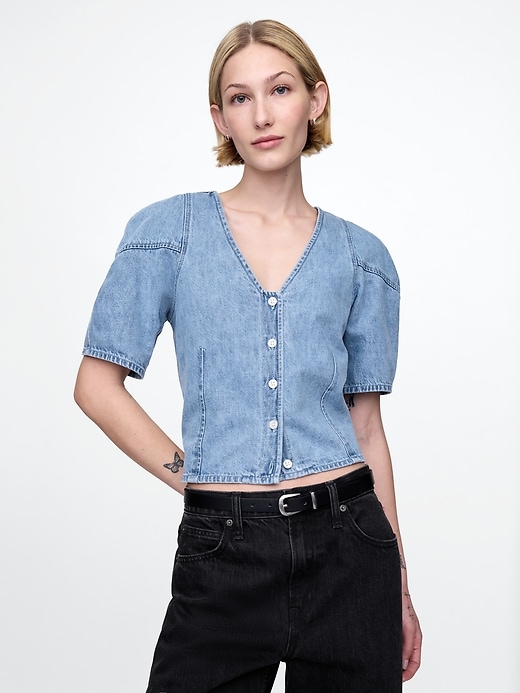 camicia in denim con maniche a sbuffo corte