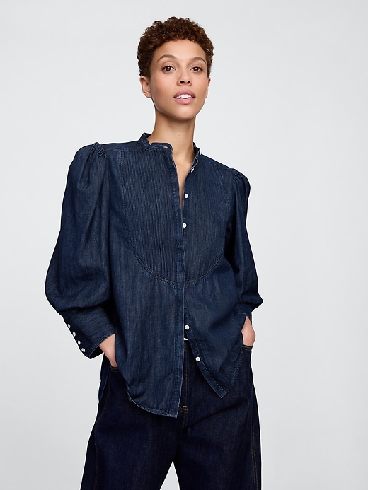 camicia in denim con maniche a sbuffo gap × hfr di ngai