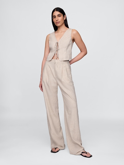 gilet corto in misto lino con nodo sul davanti