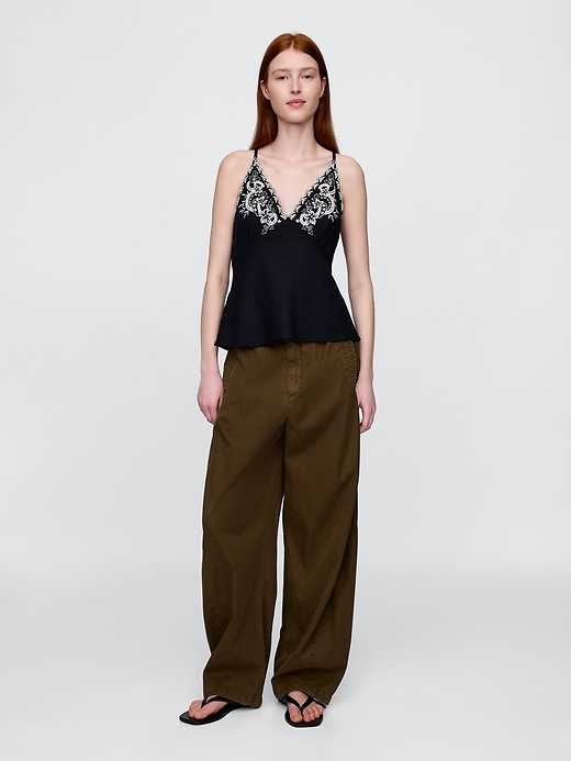 top con scollo allamericana ricamato in misto lino
