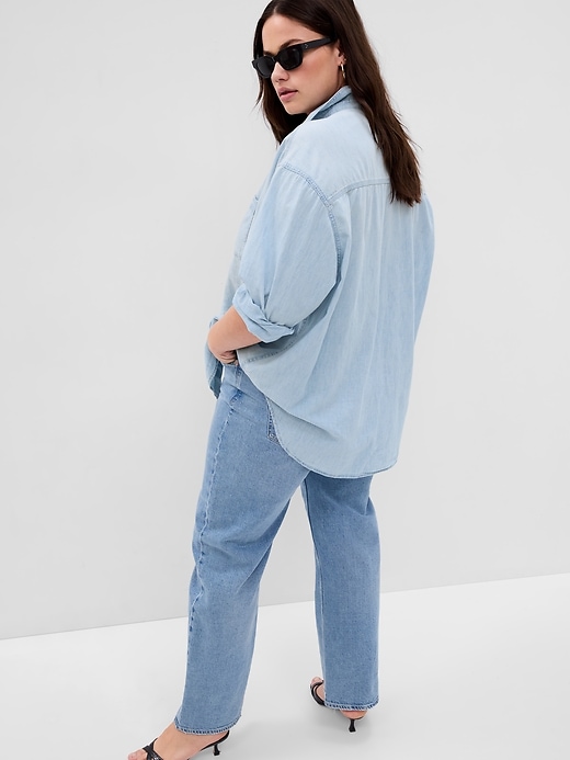 camicia grande in denim
