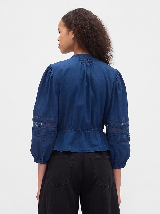 top in voile con pizzo