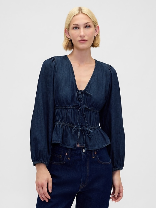 camicia corta in denim con nodo sul davanti