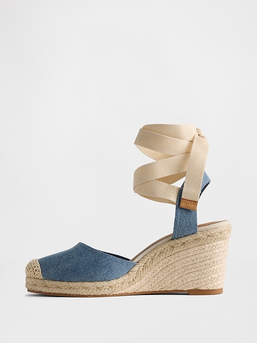sandali con zeppa in denim stile espadrillas