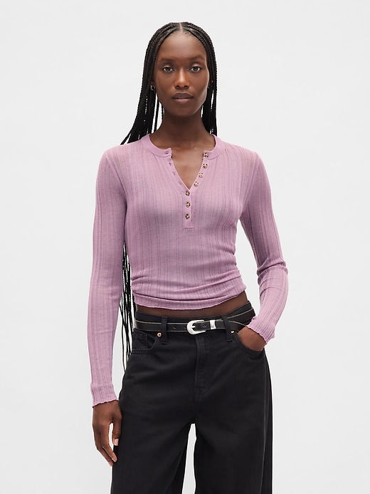 maglione henley a coste trasparenti