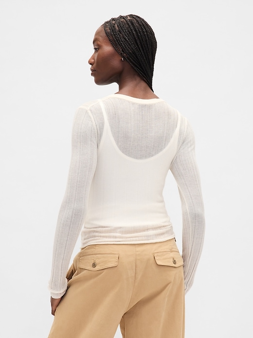 maglione henley a coste trasparenti