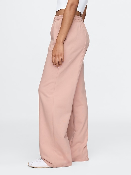 pantaloni della tuta dritti con cuciture in french terry pesante
