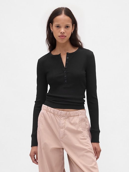 maglietta henley a coste moderne