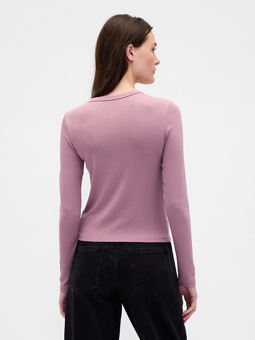 cardigan moderno con scollo rotondo