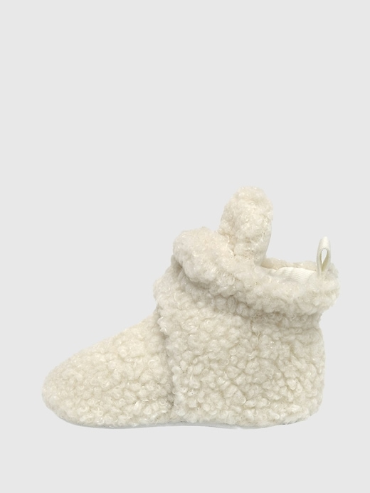 scarpine robeez baby sherpa snap