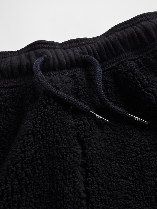 pantaloni da jogging rilassati con fodera in sherpa per bambini