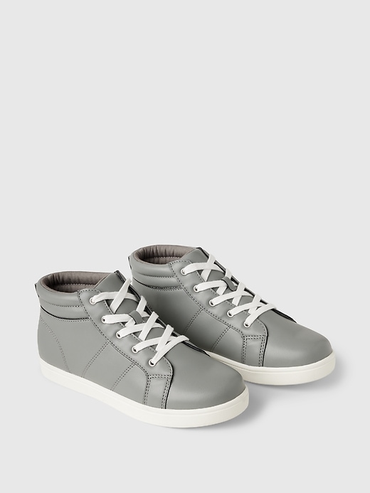 sneakers alte per bambini